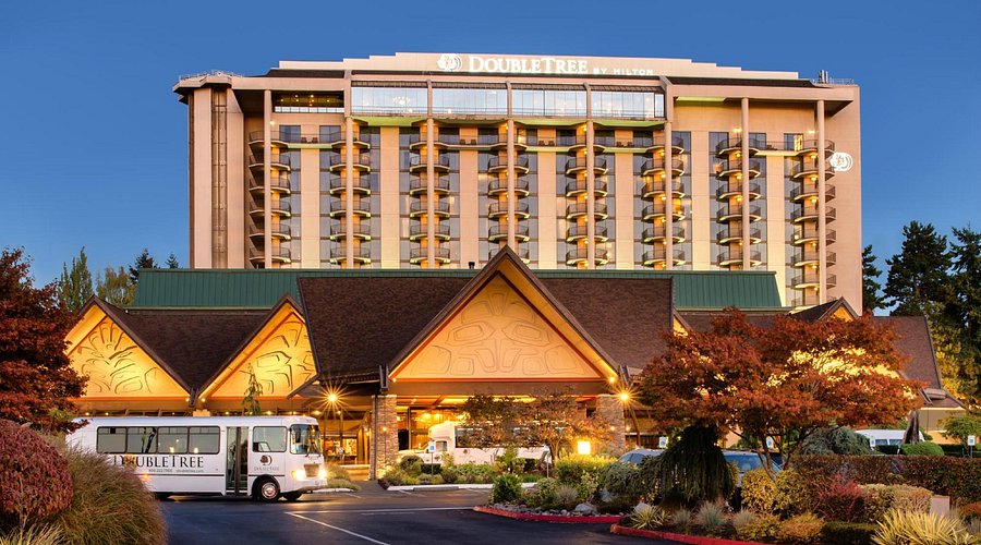 DoubleTree by Hilton Seattle Airport